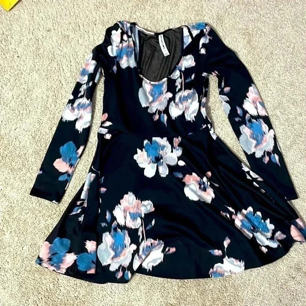 Floral Bethany Mota dress small